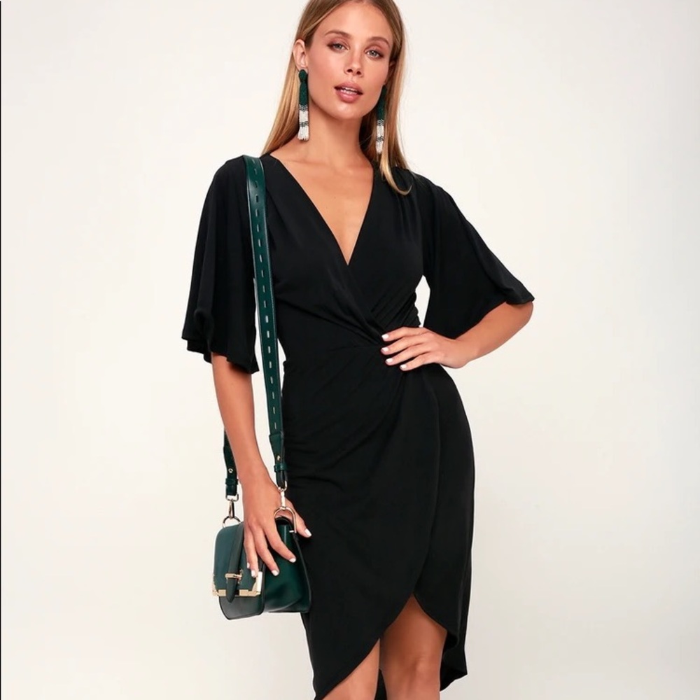 Lulu’s Dulcet Washed Black Surplice Midi Dress - Size L